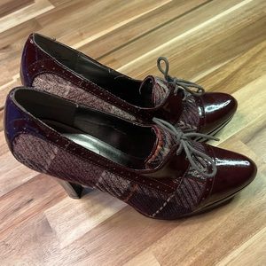 Vintage Steve Madden Purple Oxford High Heel